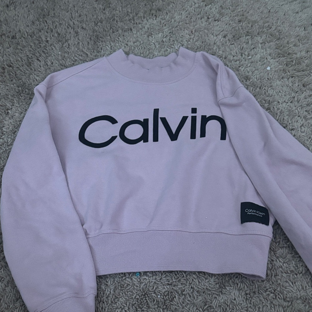 Calvin Klein Women's Light Pink Crew Neck Sweater